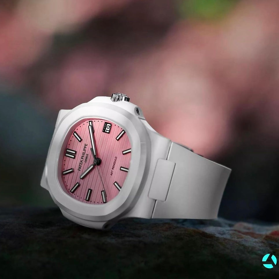 AET REMOULD Patek Nautilus 5711 SPIAGGIA ROSA | WORLDTIMER