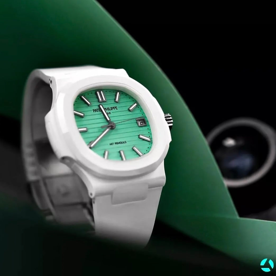 AET REMOULD Patek Philippe Nautilus 5711 BISCAY GREEN | WORLDTIMER