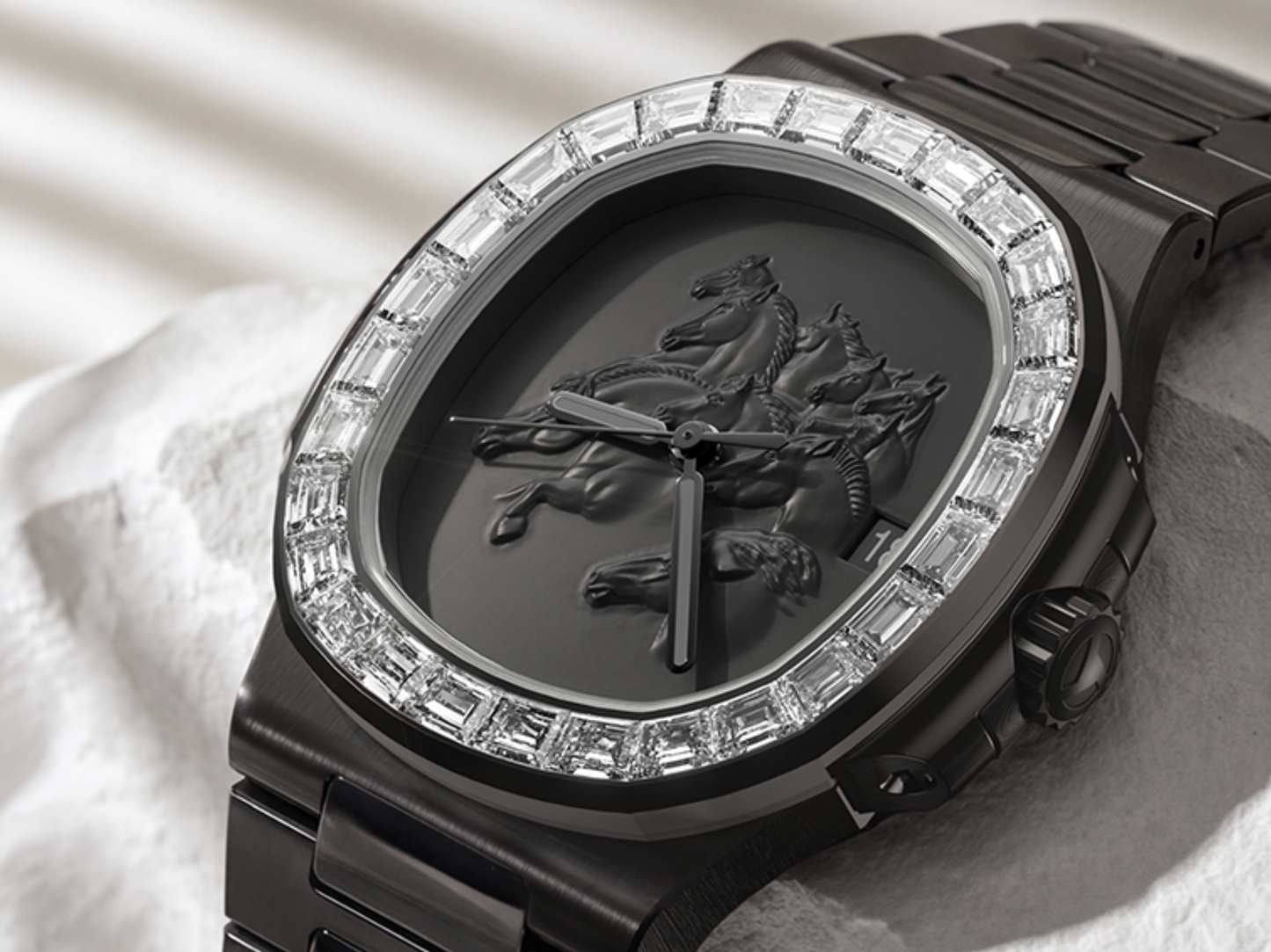 Patek Nautilus CHINESE NEW YEAR HORSE Watch 百達翡麗鸚鵡螺 5711 馬年訂製寶石腕錶 | WORLDTIMER